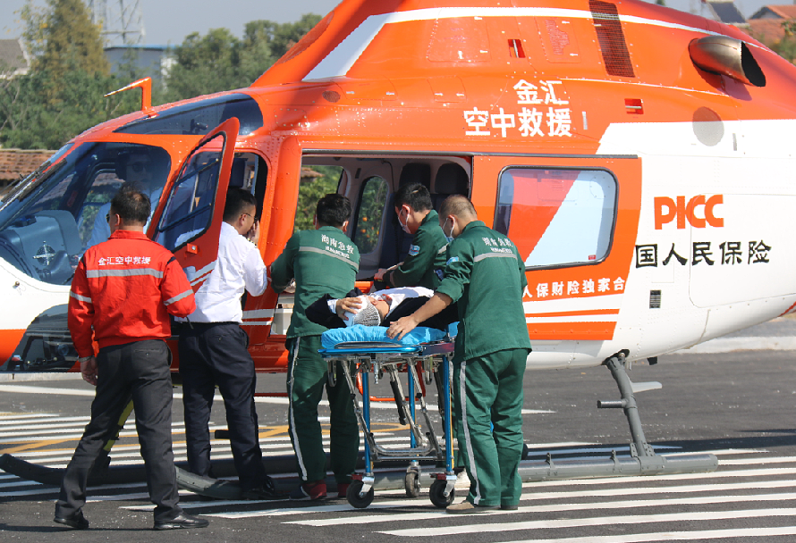 常德市湘北汽車運(yùn)輸有限公司,常德包車客運(yùn),常德旅游服務(wù),校車服務(wù)