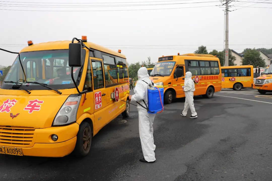 常德市湘北汽車運(yùn)輸有限公司,常德包車客運(yùn),常德旅游服務(wù),校車服務(wù)