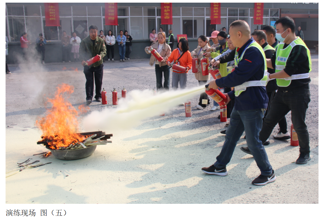 常德市湘北汽車運(yùn)輸有限公司,常德包車客運(yùn),常德旅游服務(wù),校車服務(wù)